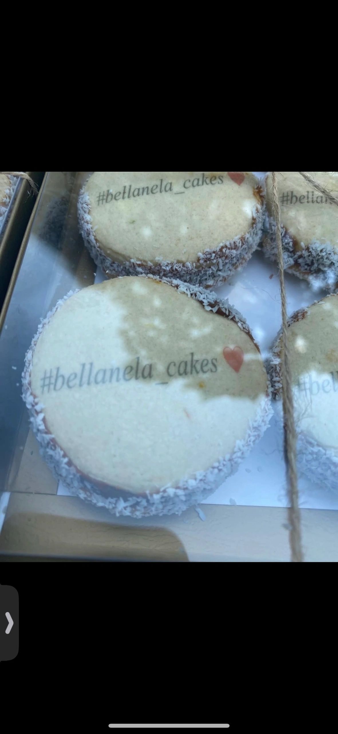 BellaNela Cakes decorated dessert