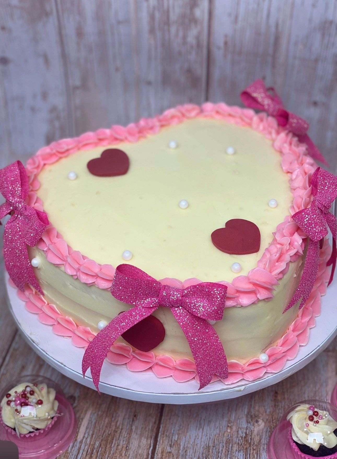 BellaNela Cakes sweet pastry