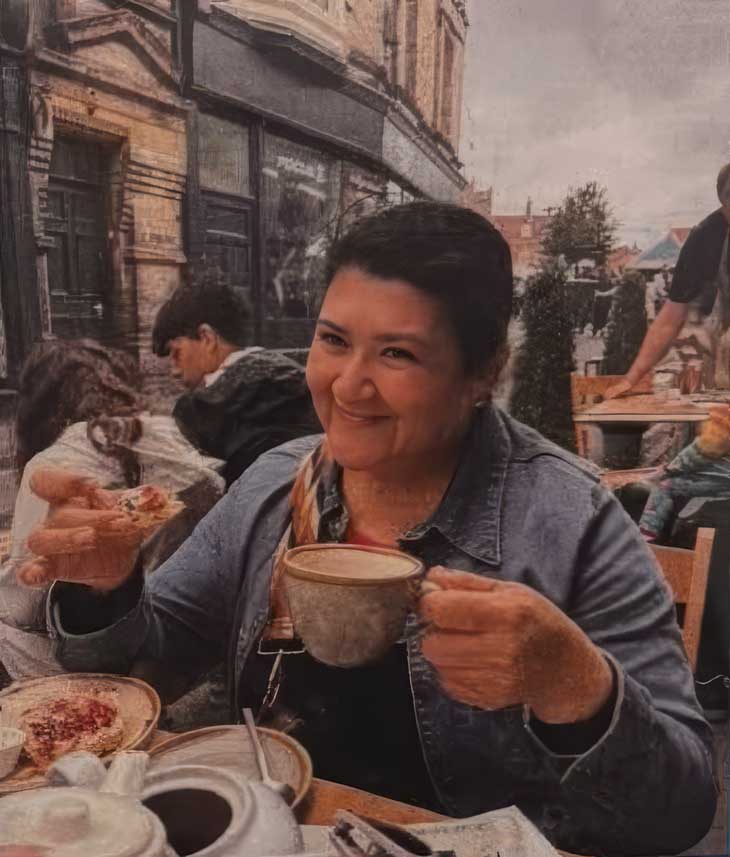 Marianela of BellaNela Cakes
